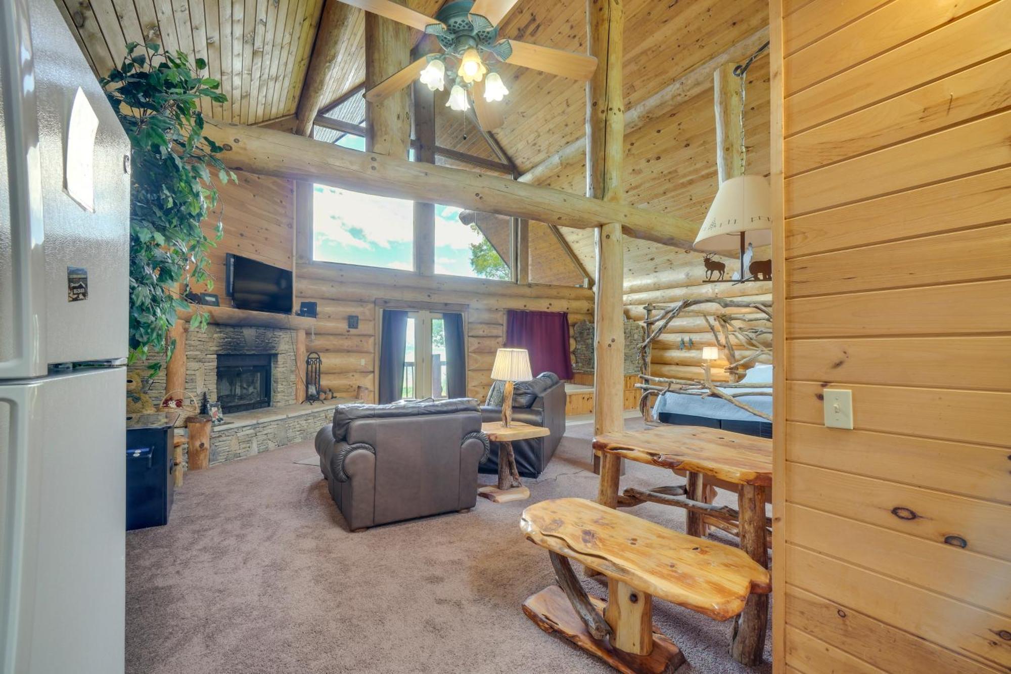Gatlinburg Cabin With Hot Tub About 11 Miles To Downtown Zewnętrze zdjęcie